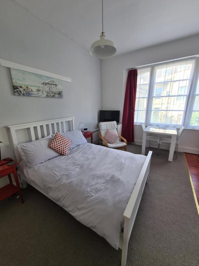 Meadowside Holiday Apartments Torquay Extérieur photo