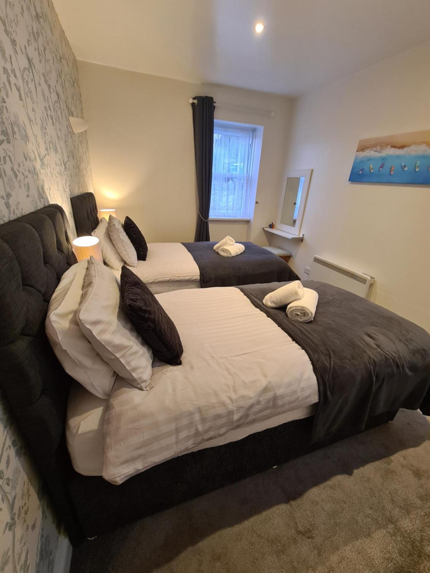 Meadowside Holiday Apartments Torquay Extérieur photo